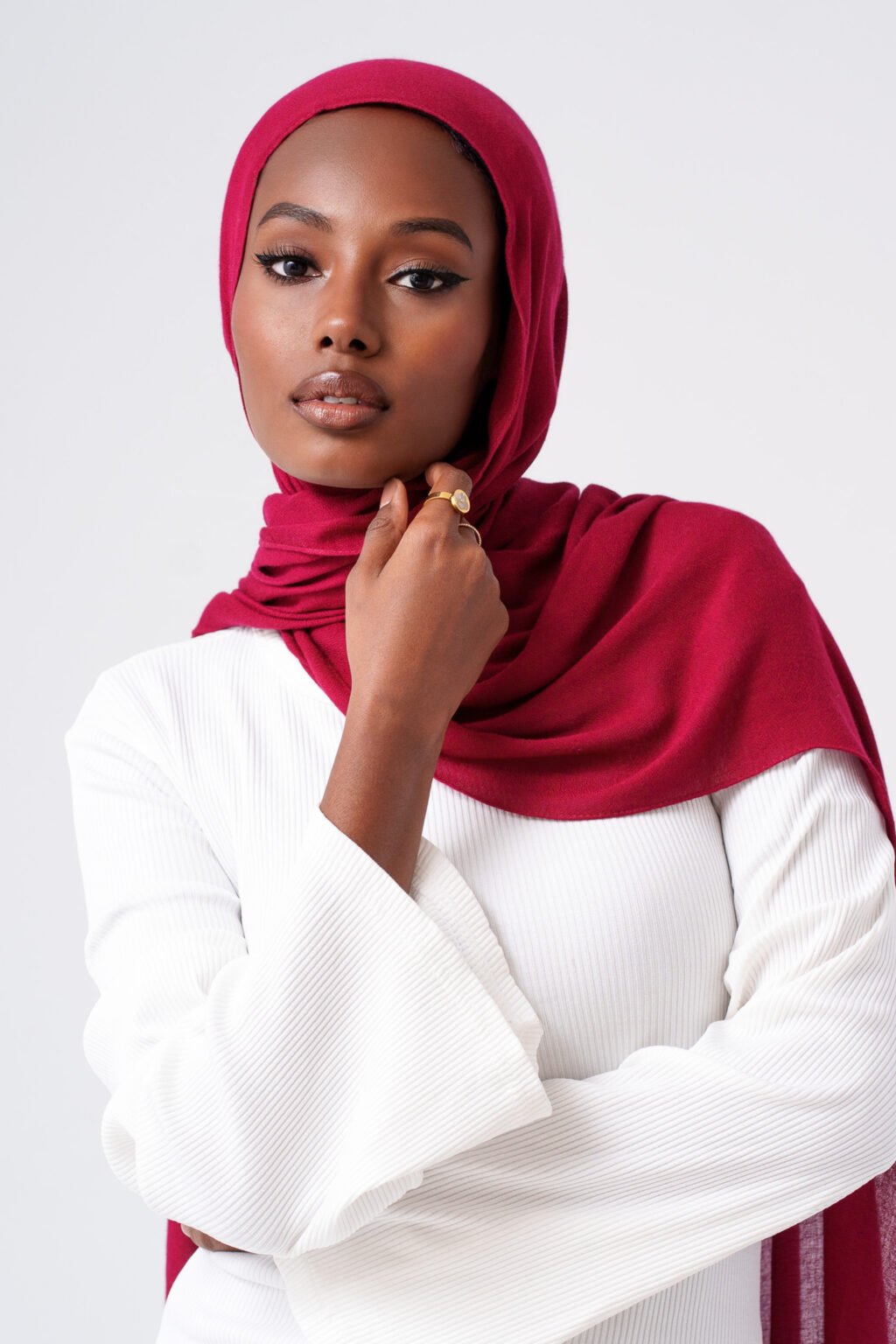 Elegance Modal Your Hijab Journey Starts Here elegance-modal-your-hijab-journey-starts-here
